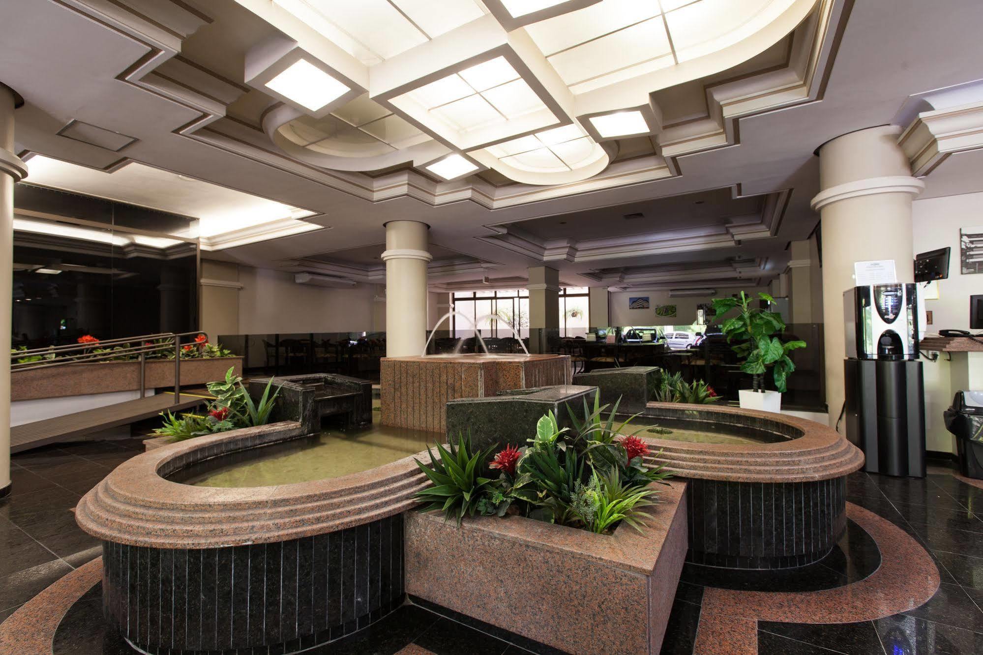 Hotel Mansiones Blumenau Exterior photo